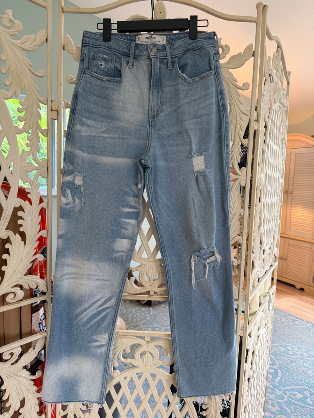 Hollister Light Blue Distressed Straight-Leg Jeans